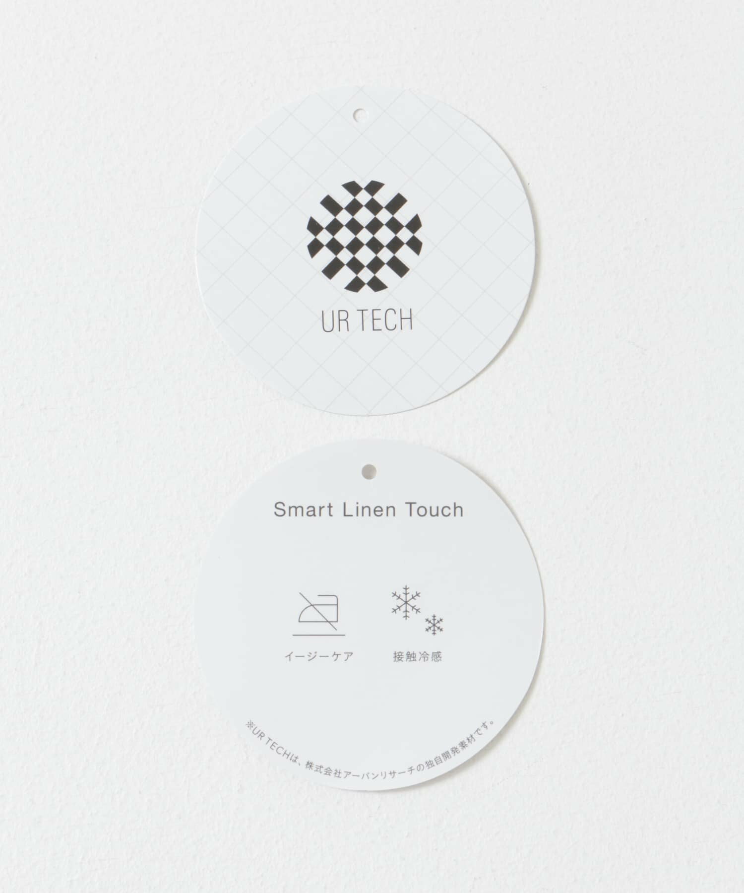 『UR TECH Smart Linen Touch』バックツイストブラウス